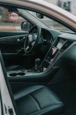 إنفينيتي Q50